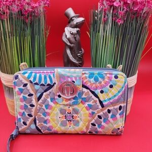 Vera Bradley wallet